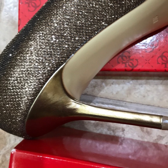 Guess Copper Shimmer Pumps - Picture 3 of 9